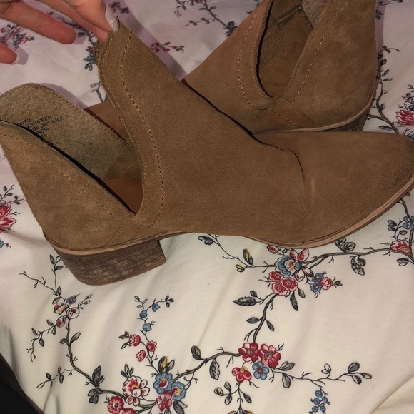 COCONUTS by Matisse - Picture 1 of 3